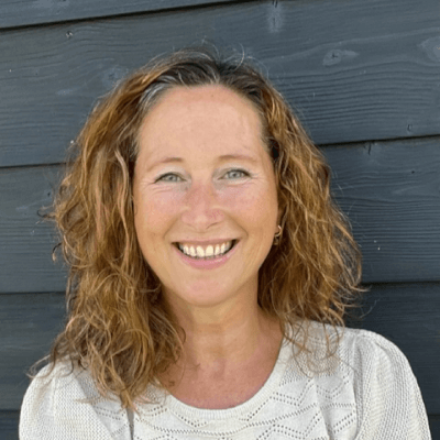 Kreuning, Zoë Zoë Kreuning